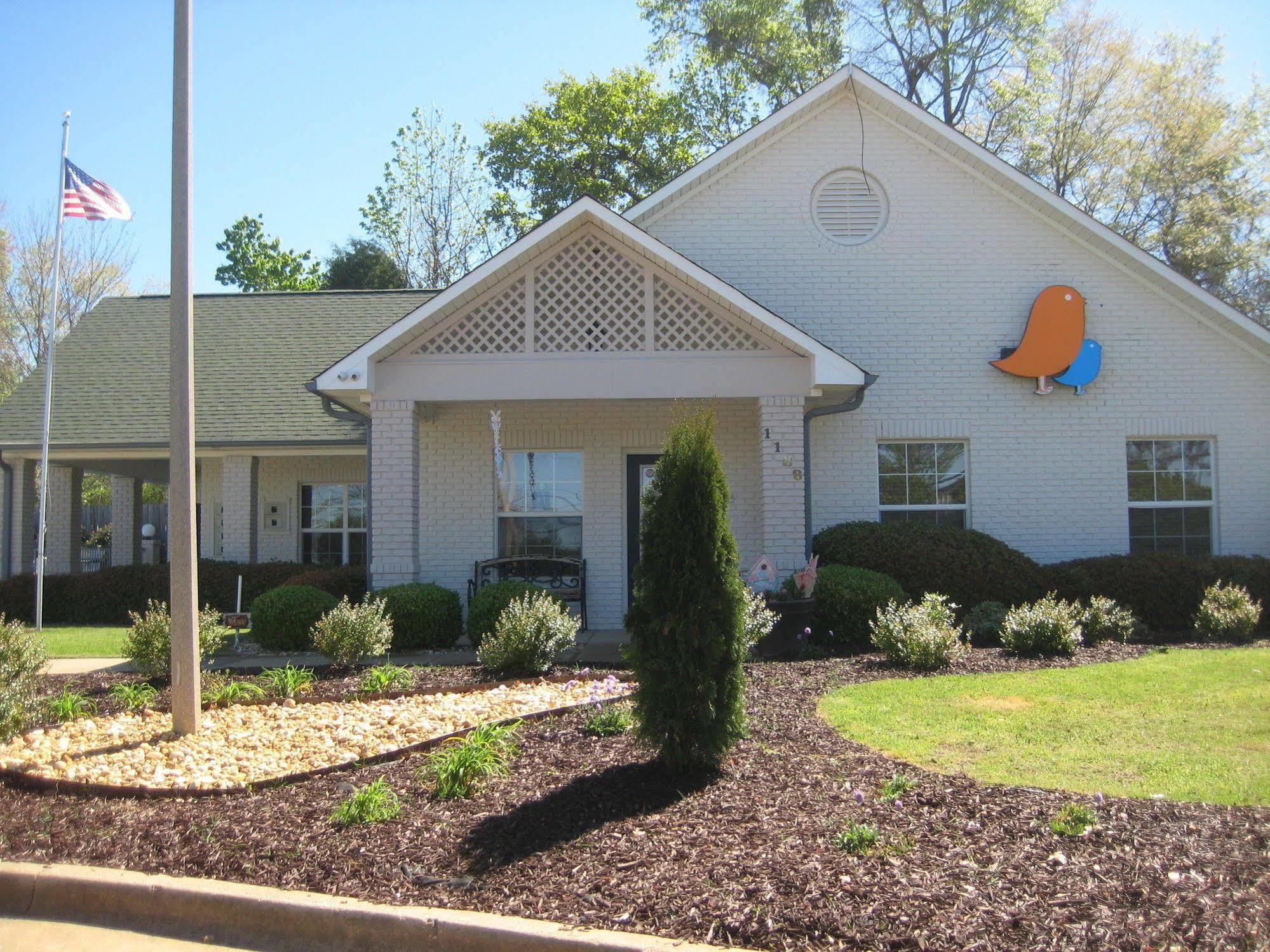 Intown Suites Extended Stay Auburn Al Екстериор снимка