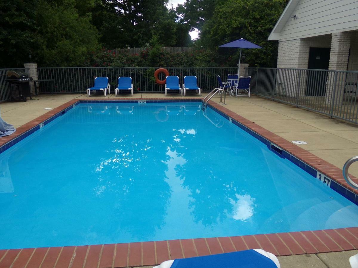 Intown Suites Extended Stay Auburn Al Екстериор снимка