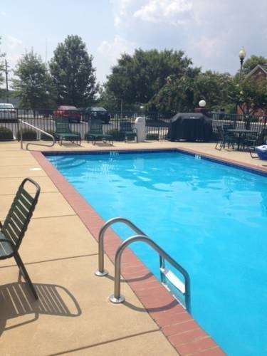 Intown Suites Extended Stay Auburn Al Съоръжения снимка
